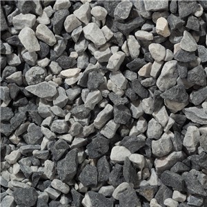 Black Ice Chippings 20mm - Small Bag
